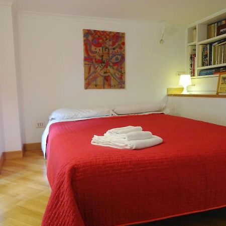 Mezzocannone Holiday House เนเปิลส์ ภายนอก รูปภาพ