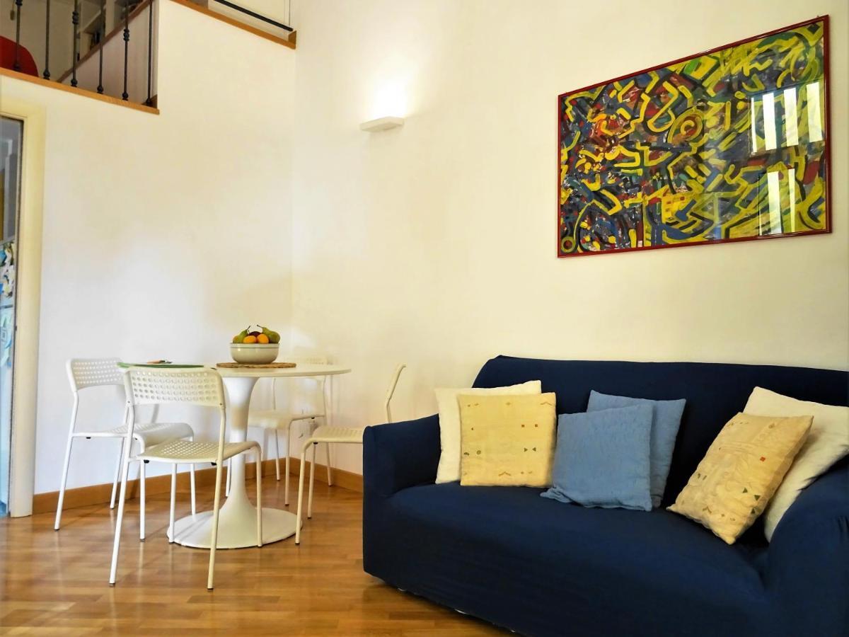 Mezzocannone Holiday House เนเปิลส์ ภายนอก รูปภาพ