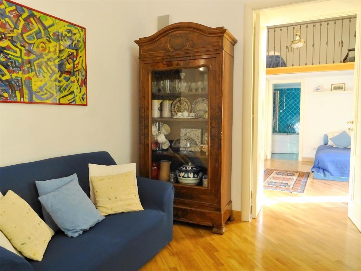 Mezzocannone Holiday House เนเปิลส์ ภายนอก รูปภาพ